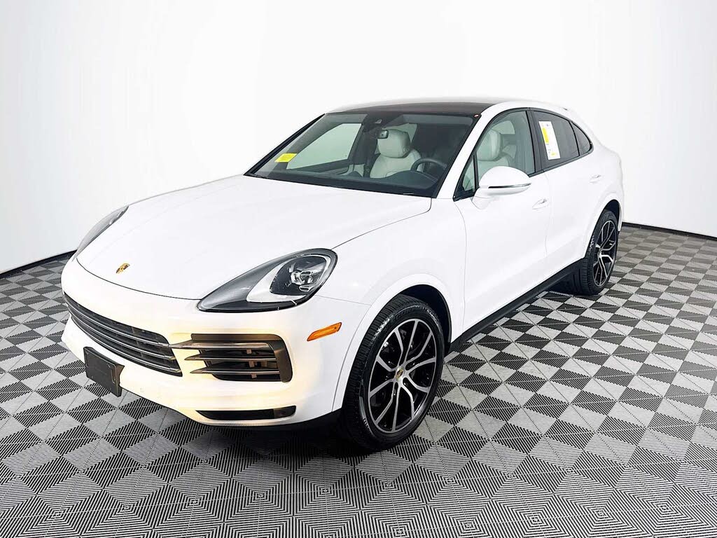 2023 Porsche Cayenne Coupe