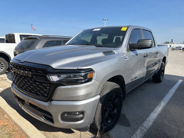 2025 RAM 1500 Tradesman Crew Cab 4WD