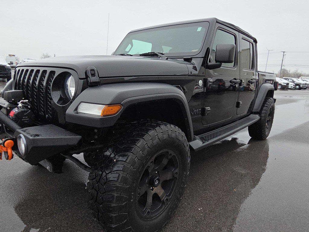 2020 Jeep Gladiator Sport Crew Cab 4WD