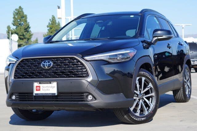 2025 Toyota Corolla Cross XLE AWD