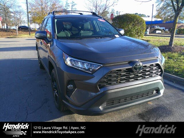 2021 Toyota RAV4 XLE FWD