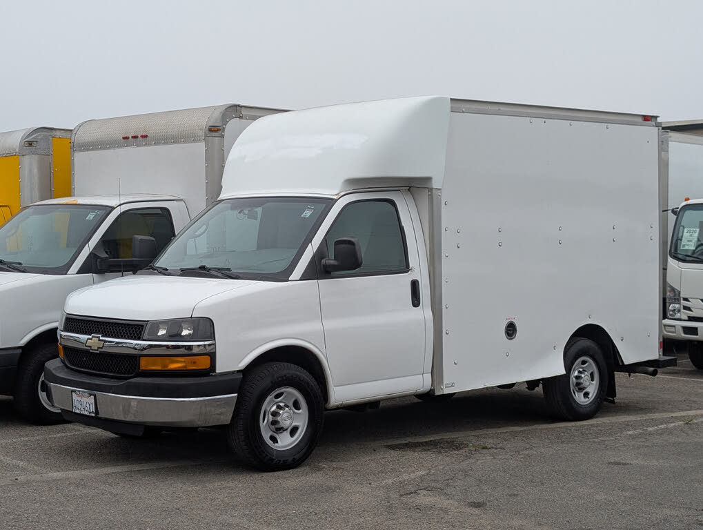 2015 Chevrolet Express Chassis 3500 139 Cutaway with 1WT RWD