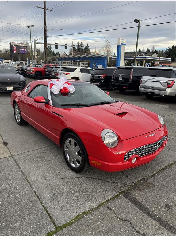 2002 Ford Thunderbird Deluxe RWD