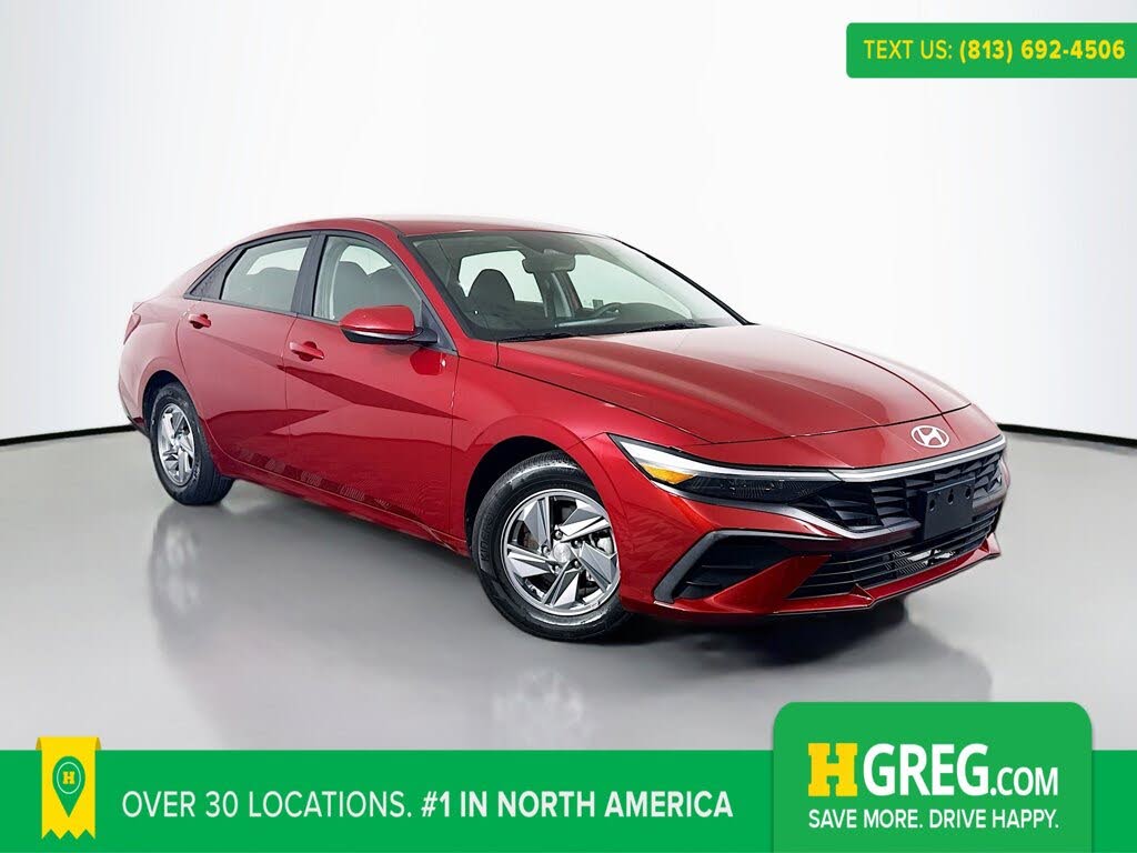 2024 Hyundai Elantra SE FWD