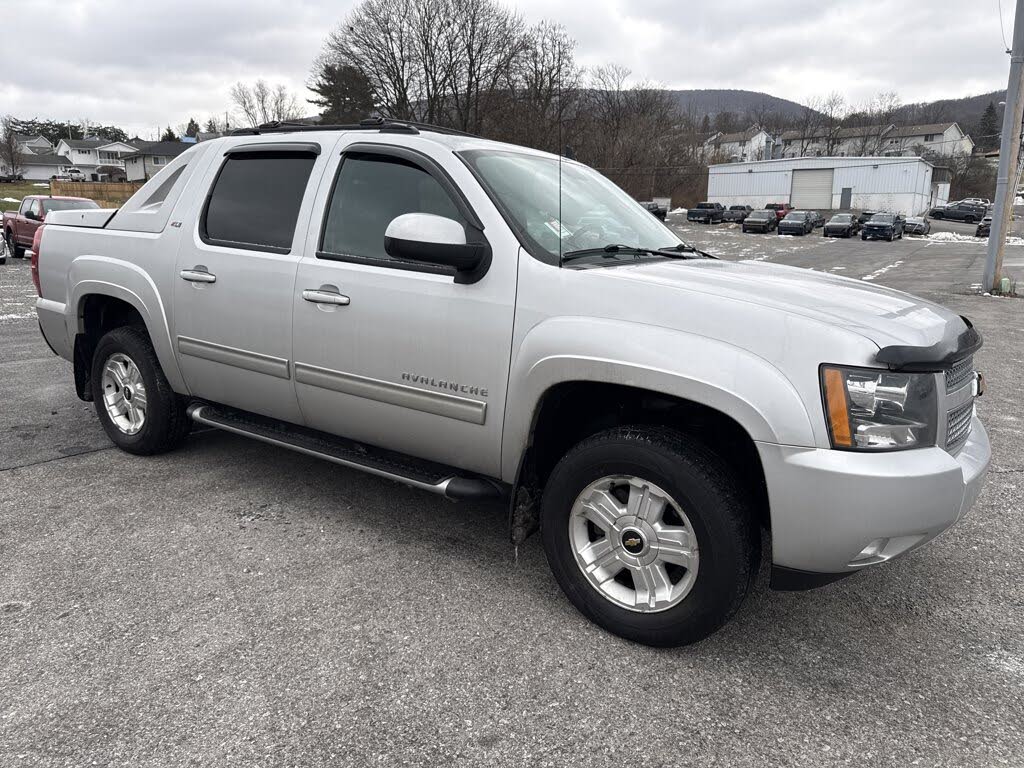 2012 Chevrolet Avalanche LT 4WD