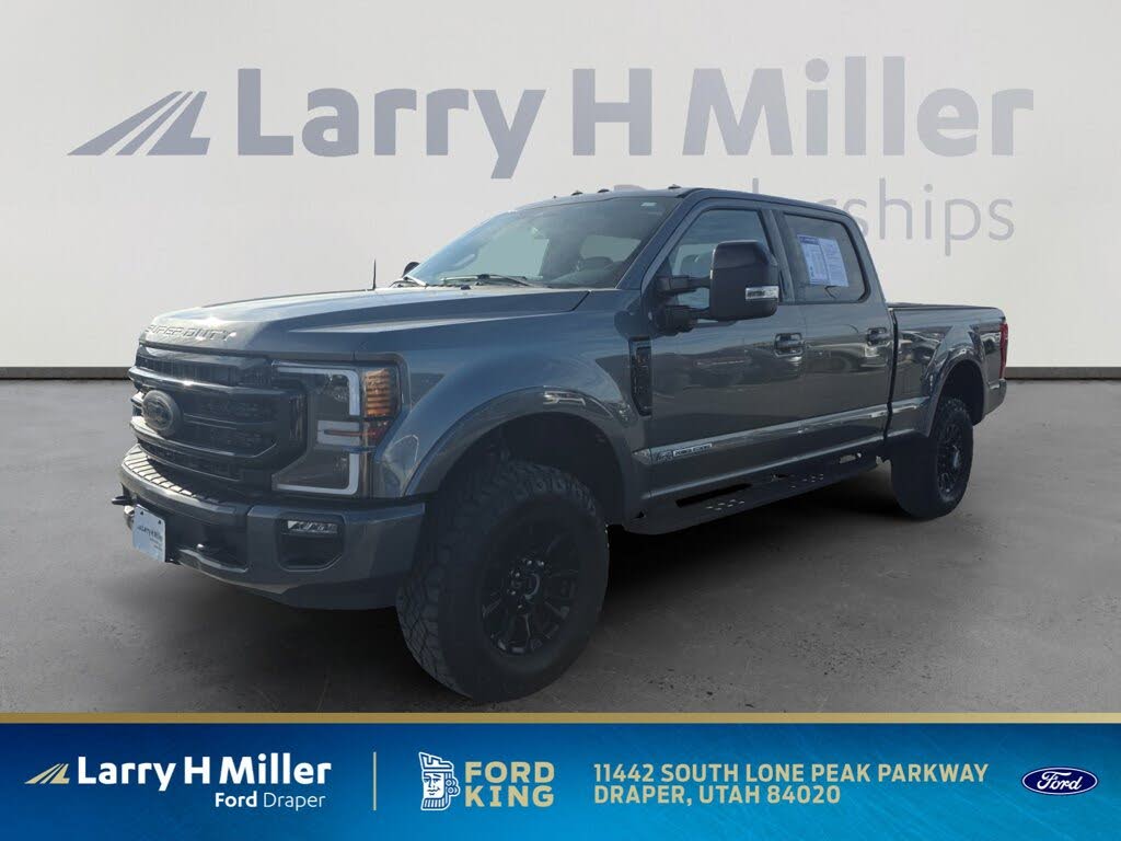 2022 Ford F-350 Super Duty Lariat Crew Cab 4WD