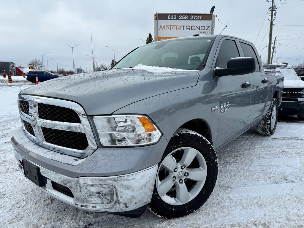 2023 RAM 1500 Classic SLT Crew Cab 4WD