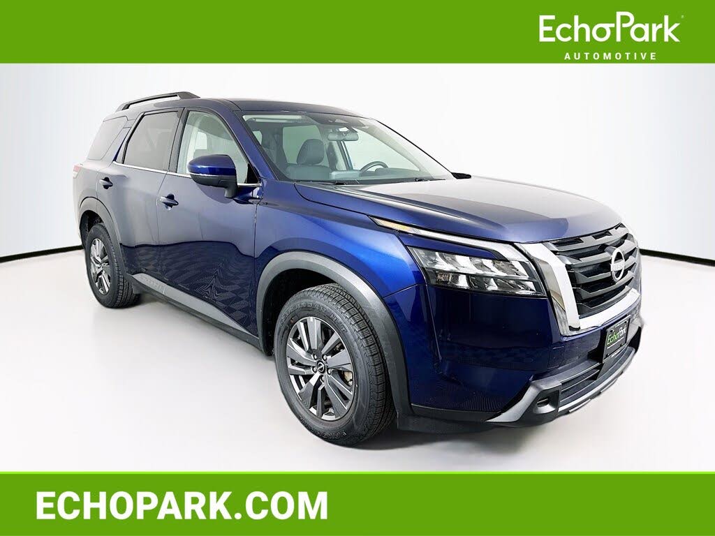 2025 Nissan Pathfinder SV 4WD