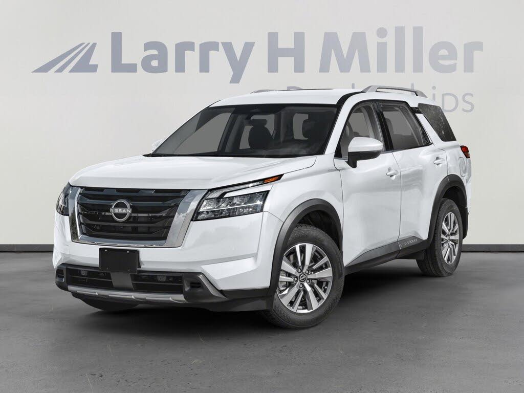 2025 Nissan Pathfinder SL FWD
