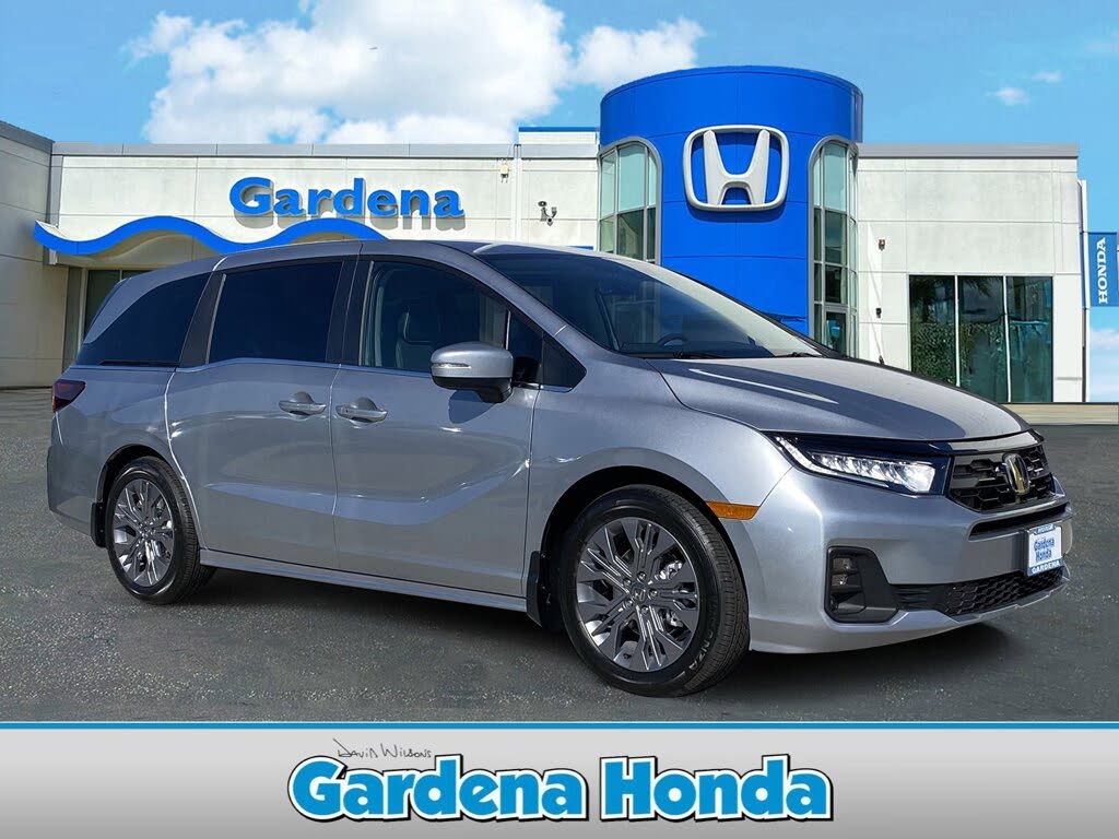 2026 Honda Odyssey Touring FWD