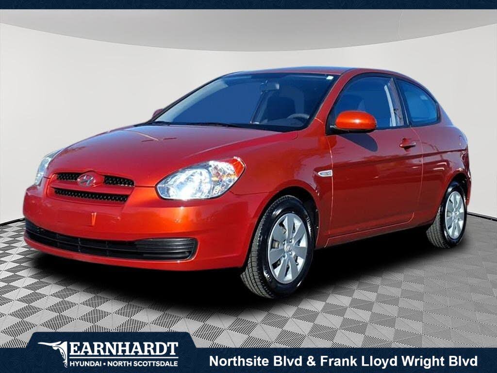 2010 Hyundai Accent GS 2-Door Hatchback FWD