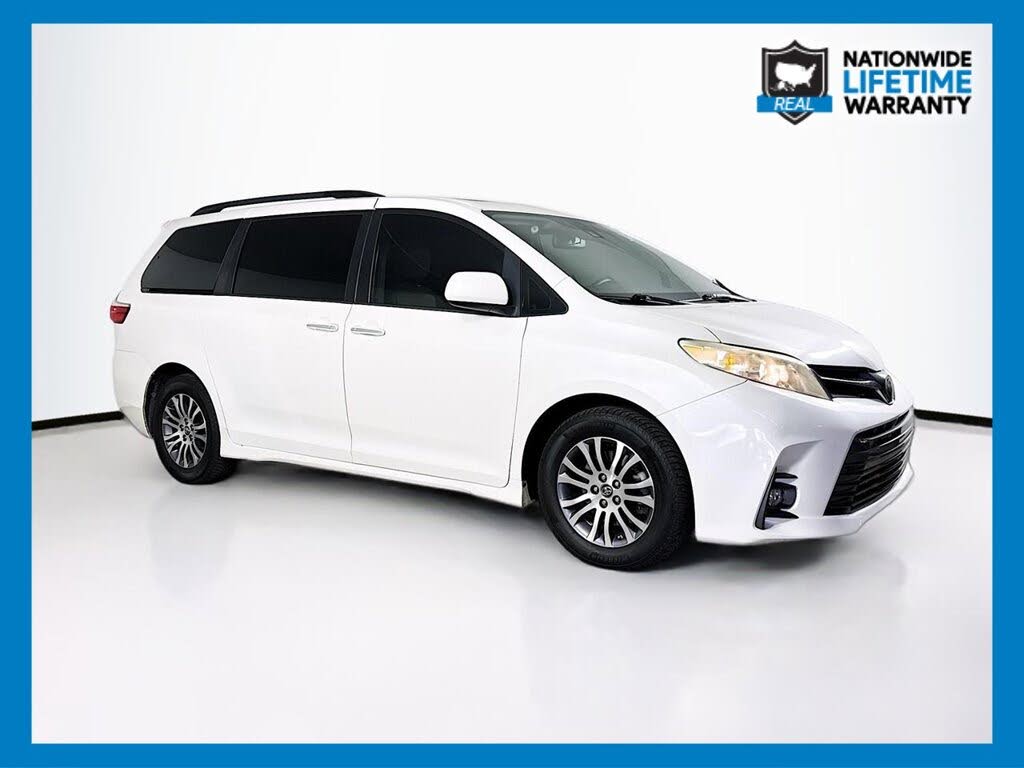 2018 Toyota Sienna Limited 7-Passenger FWD