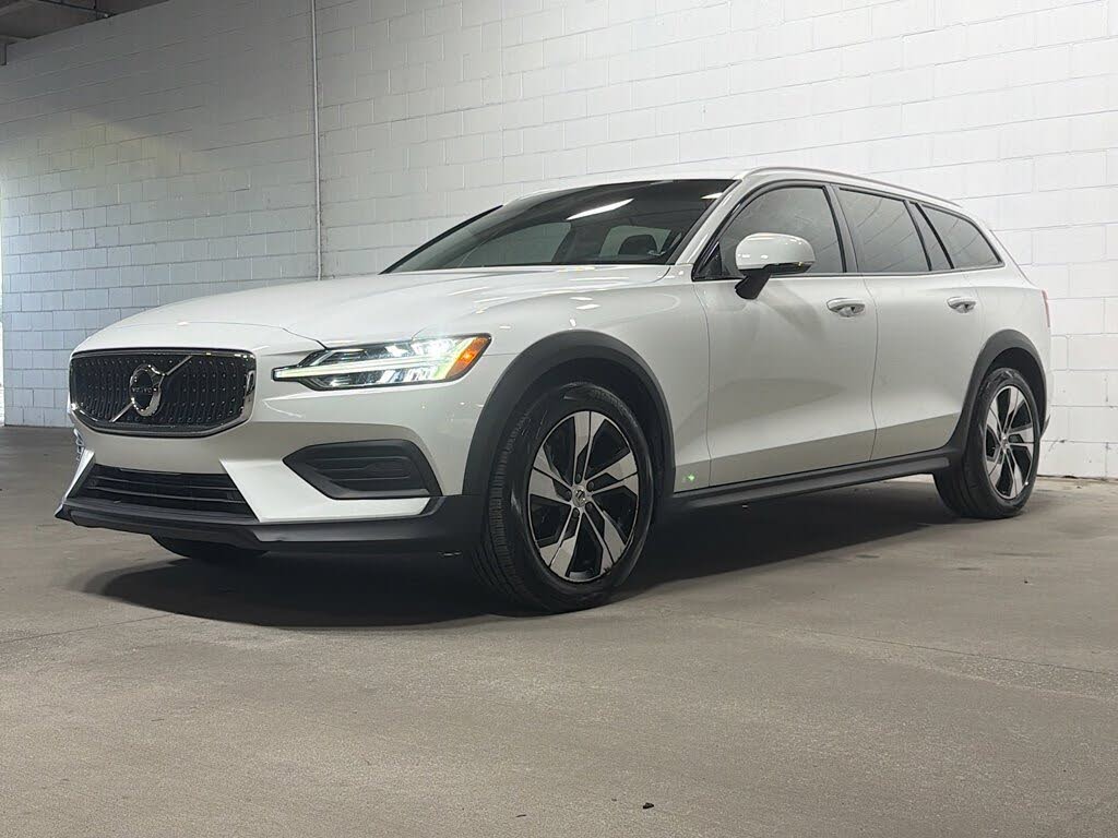 2020 Volvo V60 Cross Country T5 AWD