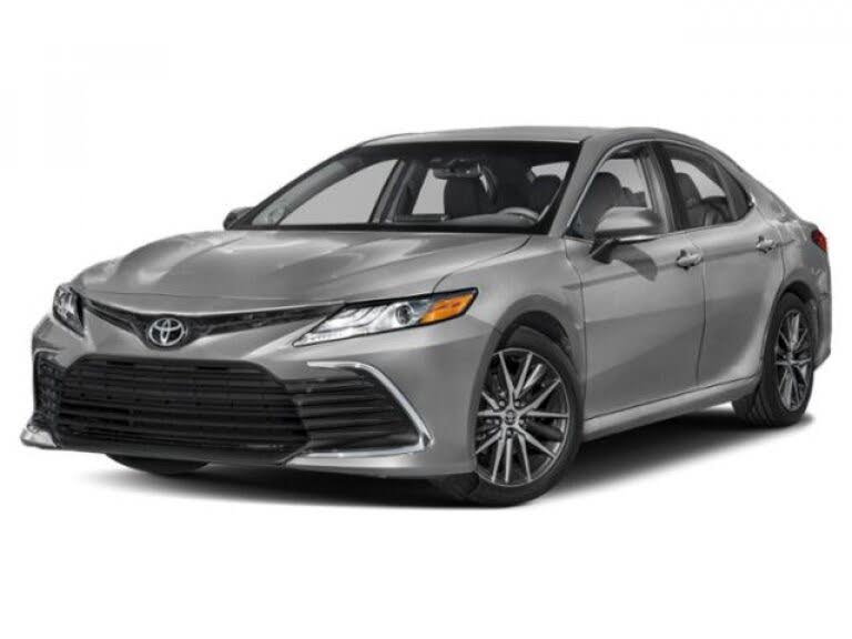 2021 Toyota Camry XLE V6 FWD