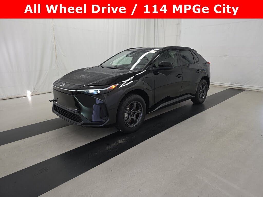 2025 Toyota bZ4X XLE AWD