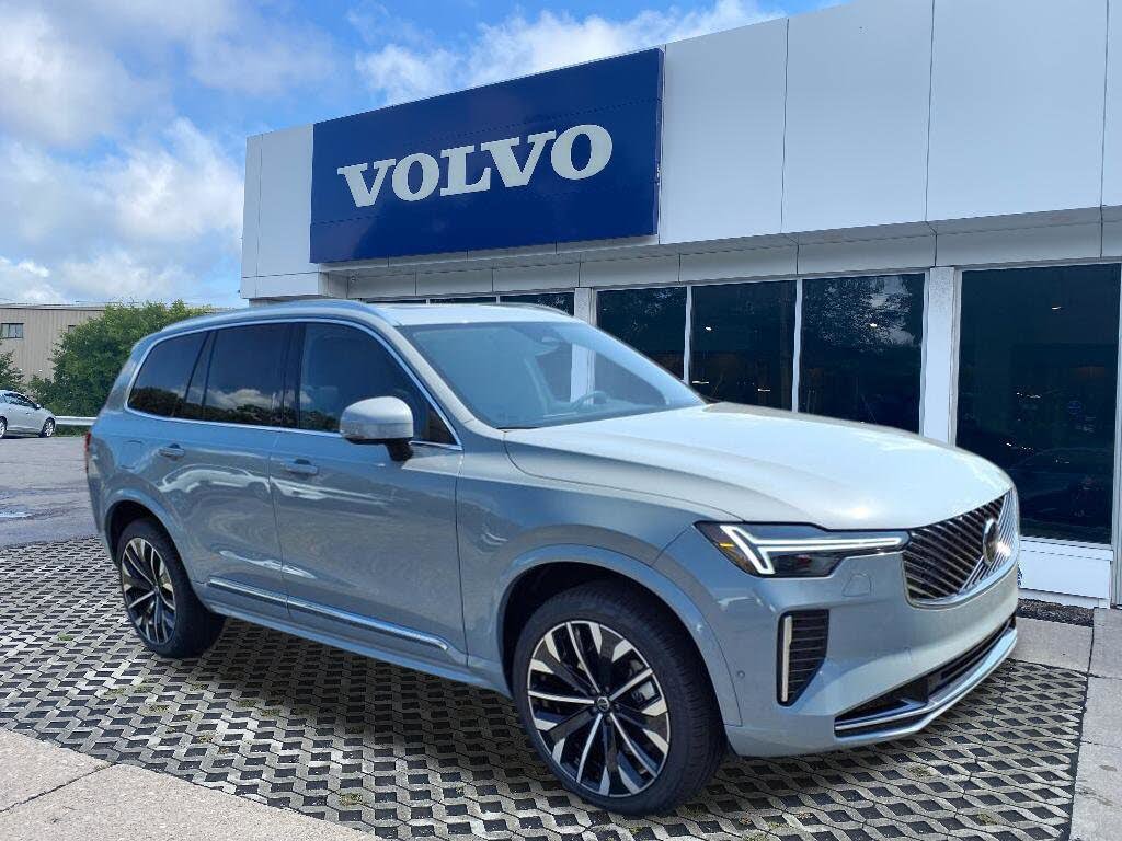 2026 Volvo XC90 B6 Ultra 7-Passenger AWD