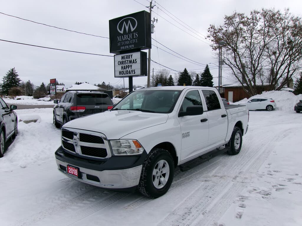 2018 RAM 1500 ST Crew Cab 4WD