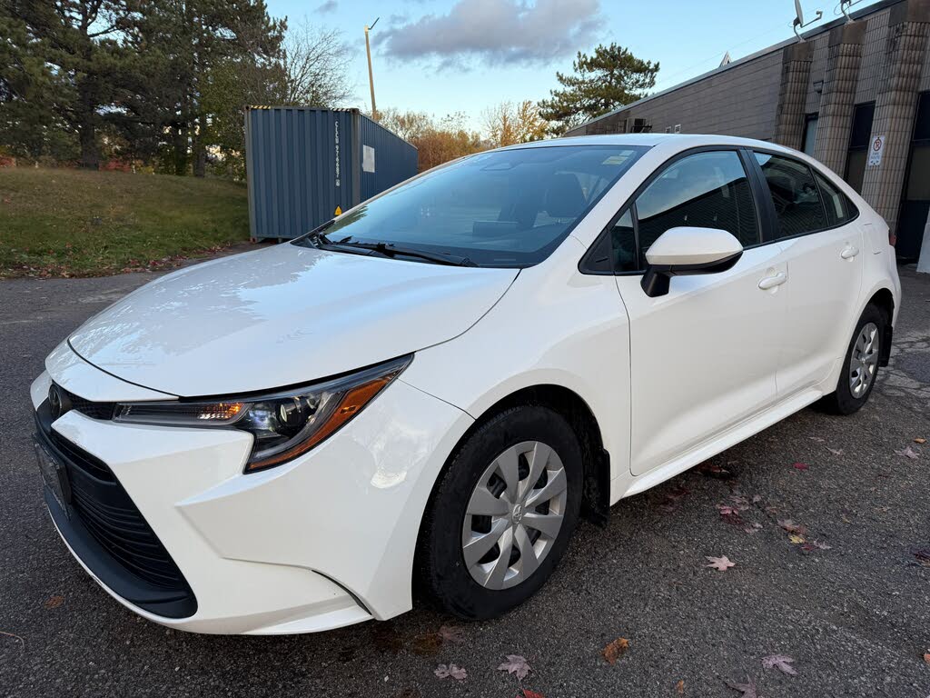 Toyota Corolla LE FWD 2024