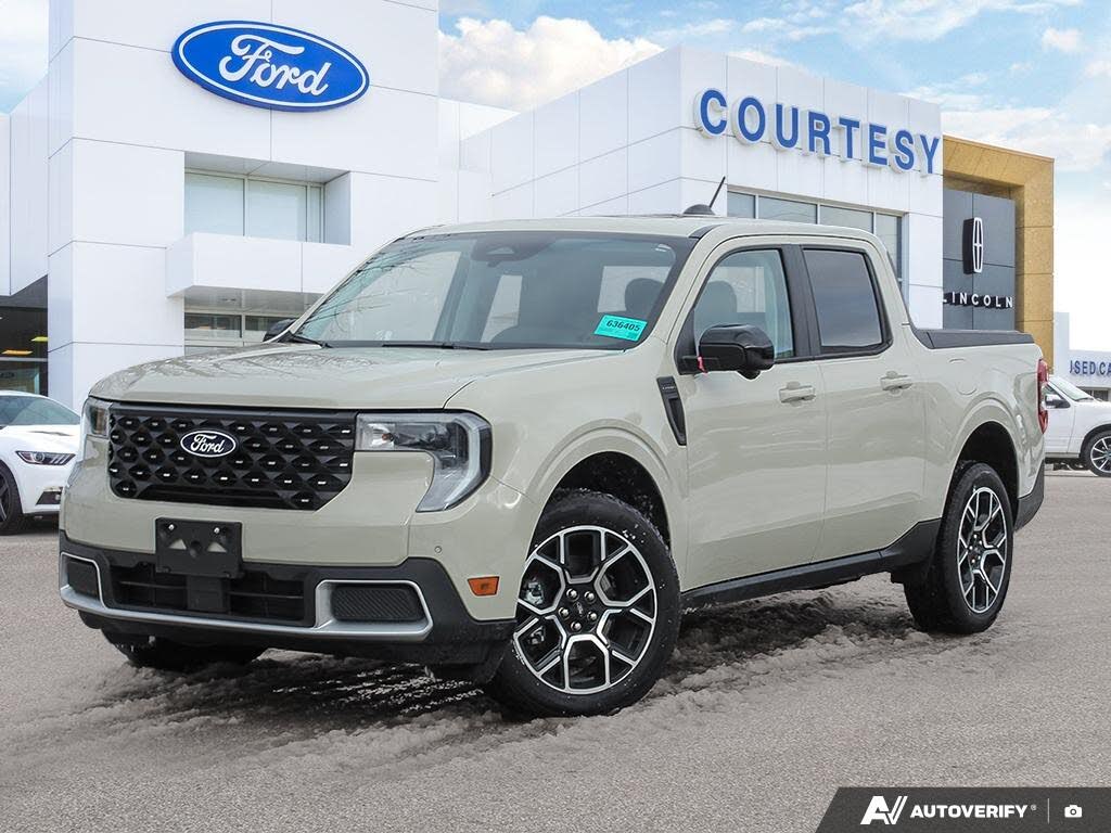 Ford Maverick Lariat SuperCrew AWD 2025