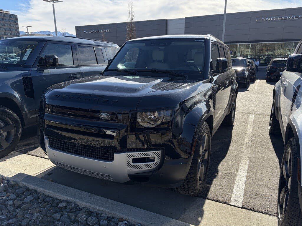 2025 Land Rover Defender 130 P300 S AWD