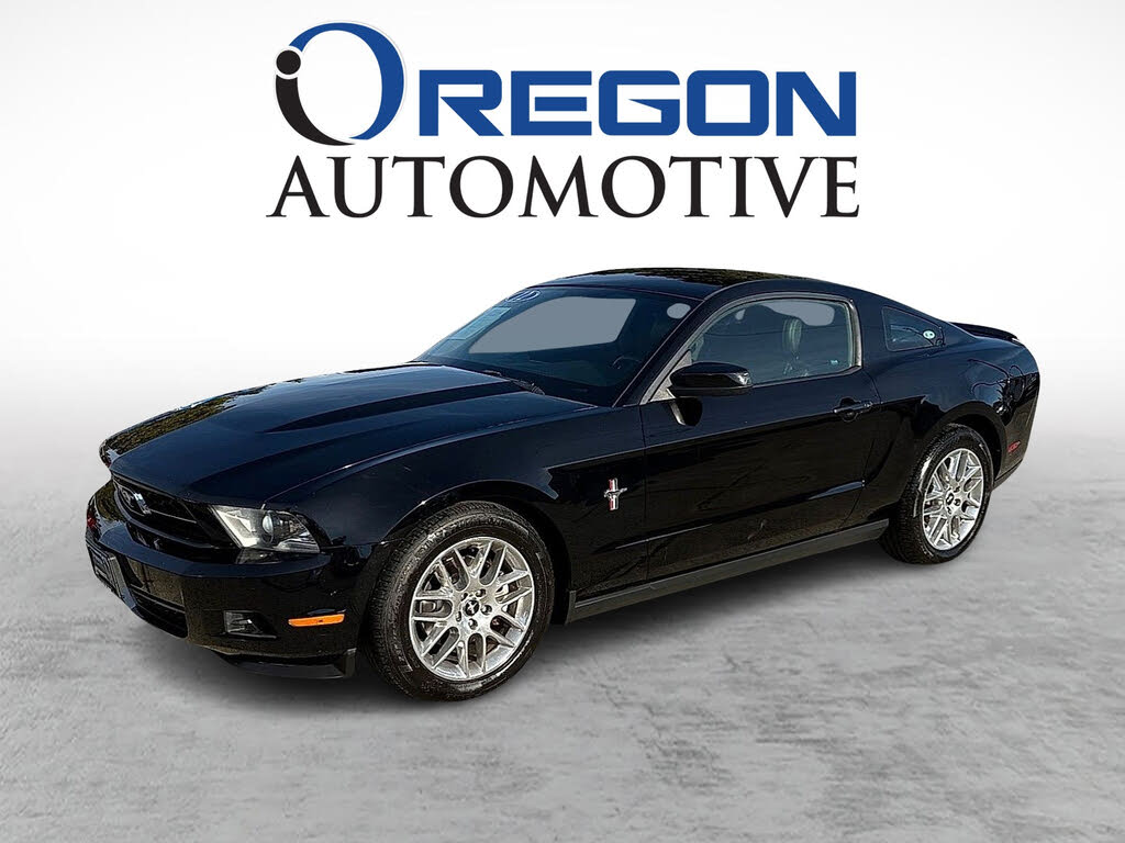 2012 Ford Mustang V6 Premium Coupe RWD
