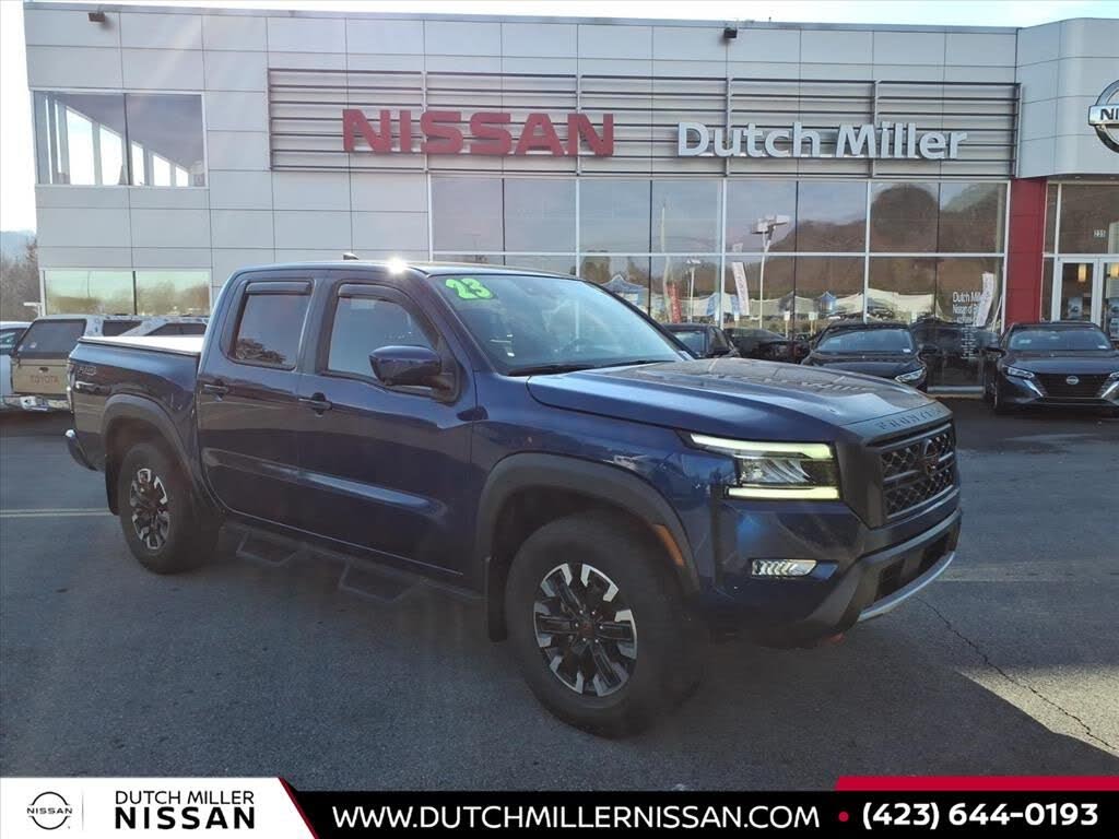 2023 Nissan Frontier PRO-4X Crew Cab 4WD