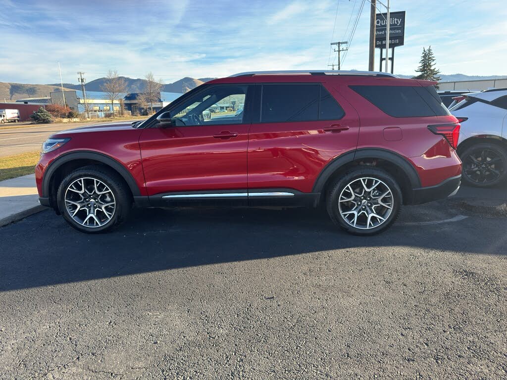 2025 Ford Explorer Platinum AWD