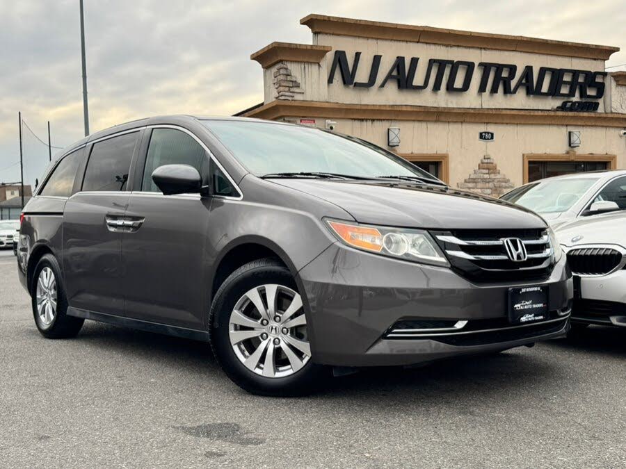 2016 Honda Odyssey SE FWD