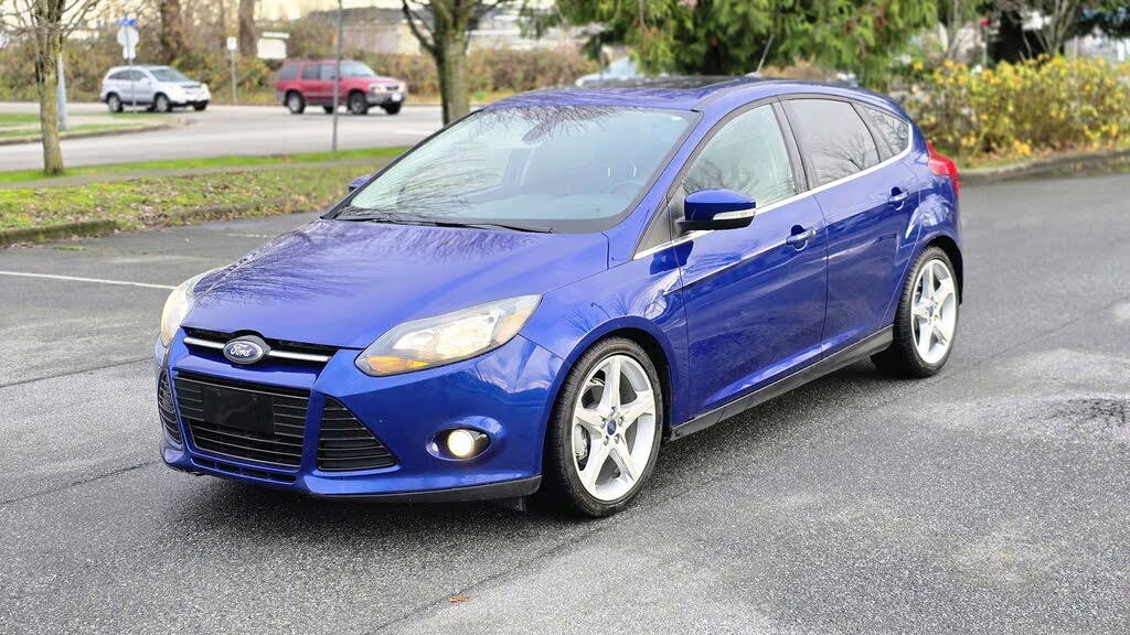 2012 Ford Focus Titanium Hatchback
