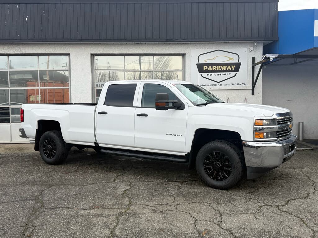 2018 Chevrolet Silverado 2500HD Work Truck Crew Cab 4WD