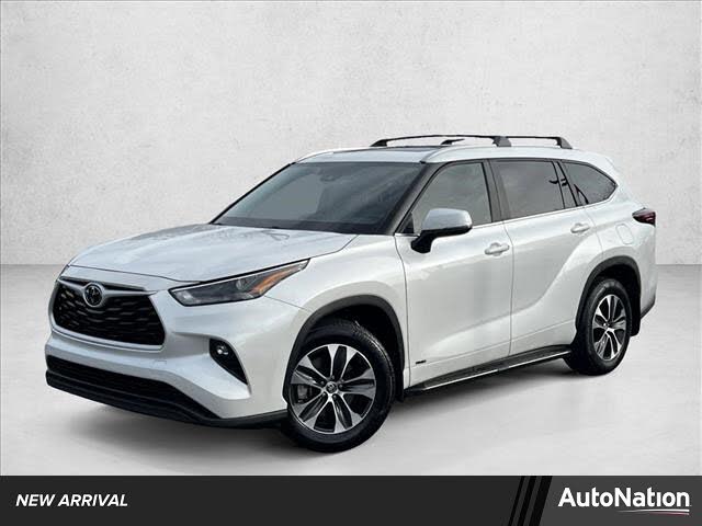 2025 Toyota Highlander Hybrid XLE AWD