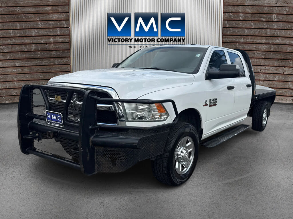 2017 RAM 3500 ST Crew Cab LB 4WD