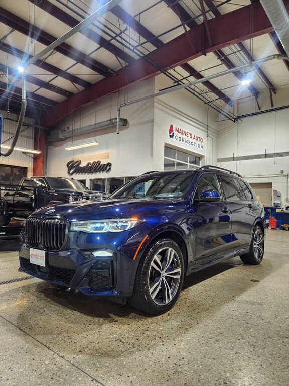 2022 BMW X7 M50i AWD