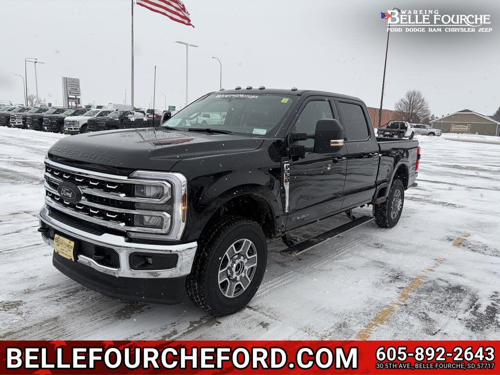 2026 Ford F-350 Super Duty Lariat Crew Cab 4WD