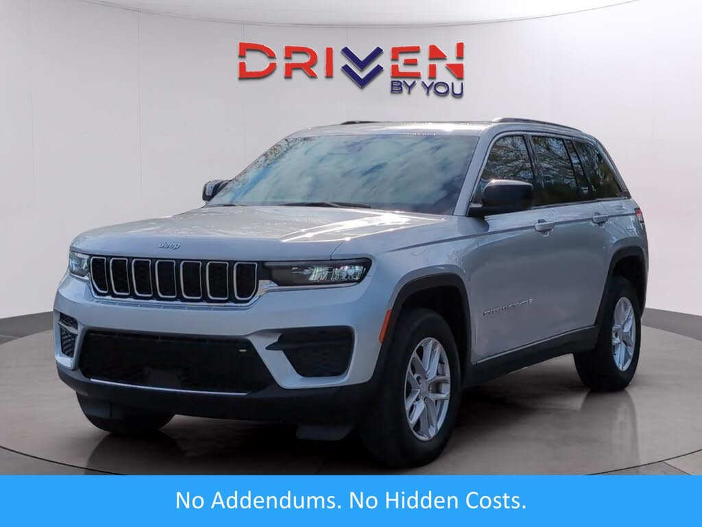 2025 Jeep Grand Cherokee Laredo X RWD