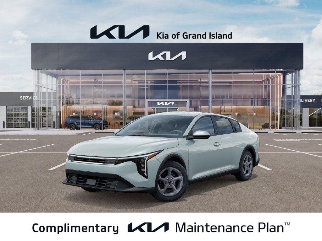 2025 Kia K4 LXS FWD