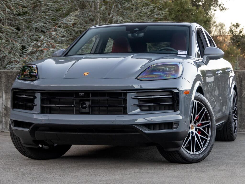 2025 Porsche Cayenne Coupe S AWD