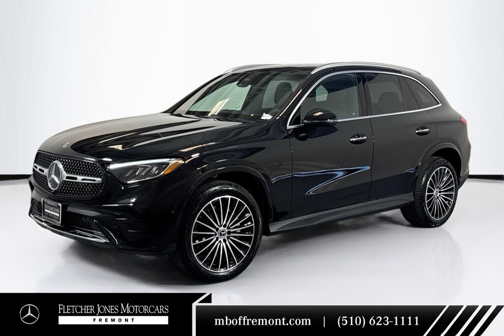 2025 Mercedes-Benz GLC 300 RWD