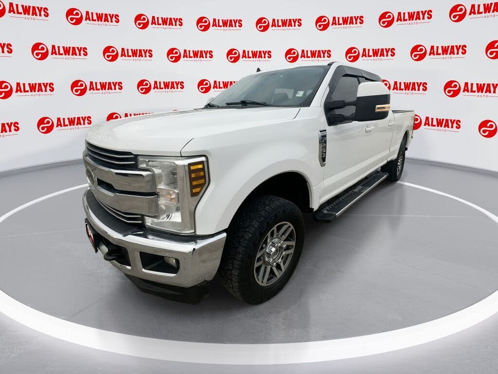 2019 Ford F-250 Super Duty Lariat Crew Cab 4WD