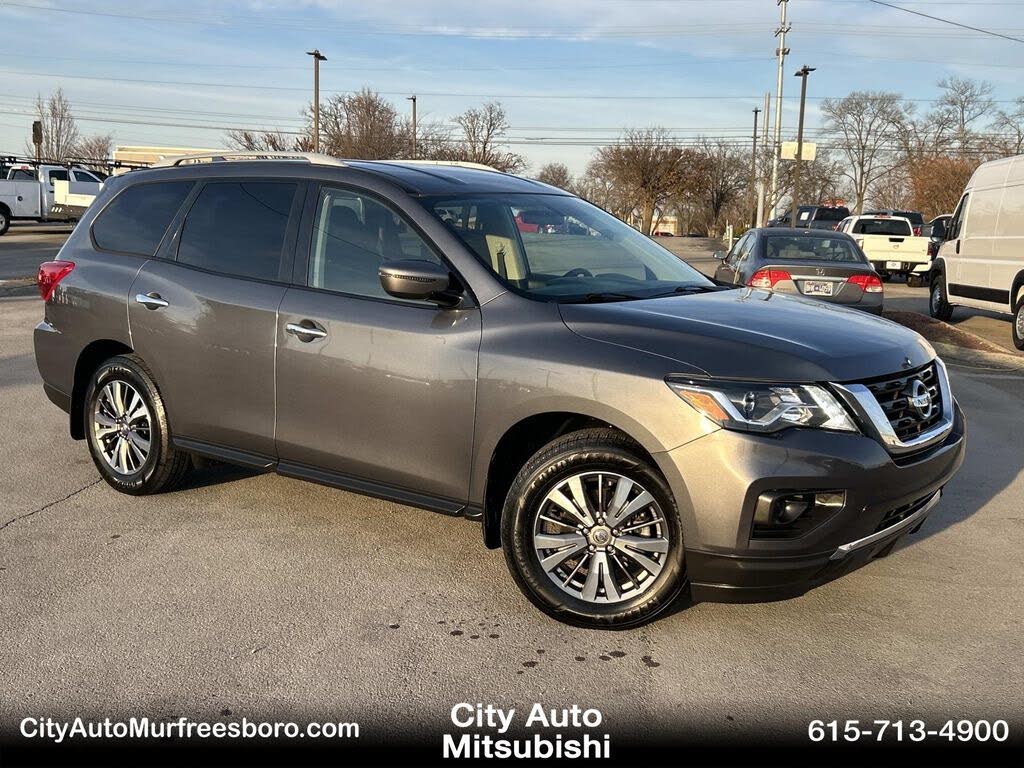 2019 Nissan Pathfinder S FWD