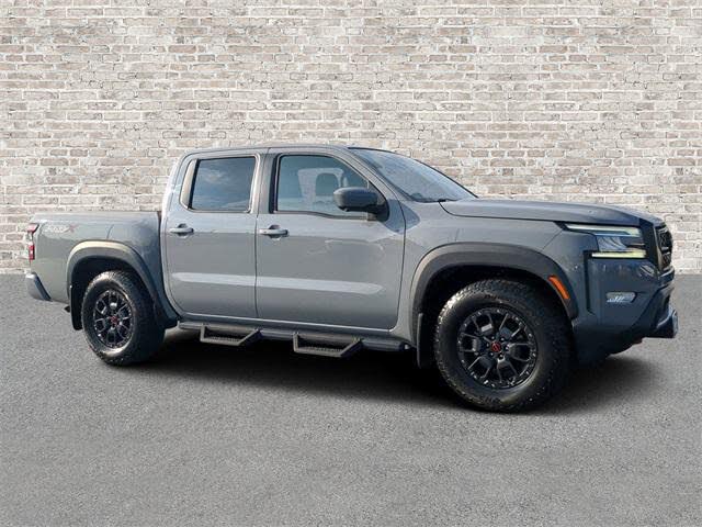 2022 Nissan Frontier PRO-X Crew Cab RWD