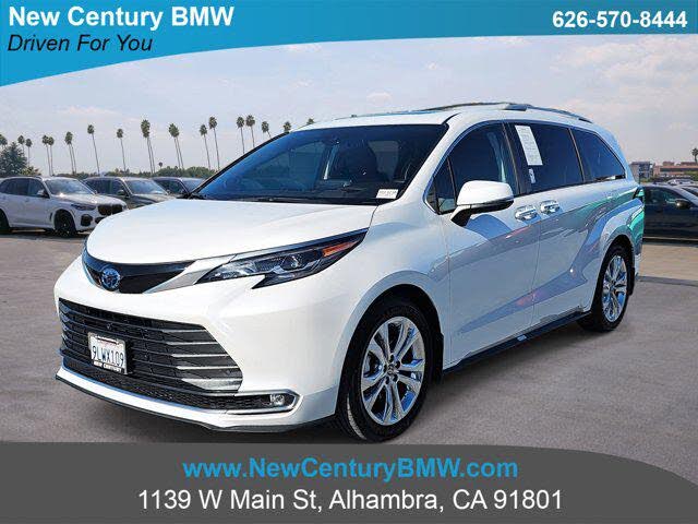 2024 Toyota Sienna Platinum 7-Passenger FWD