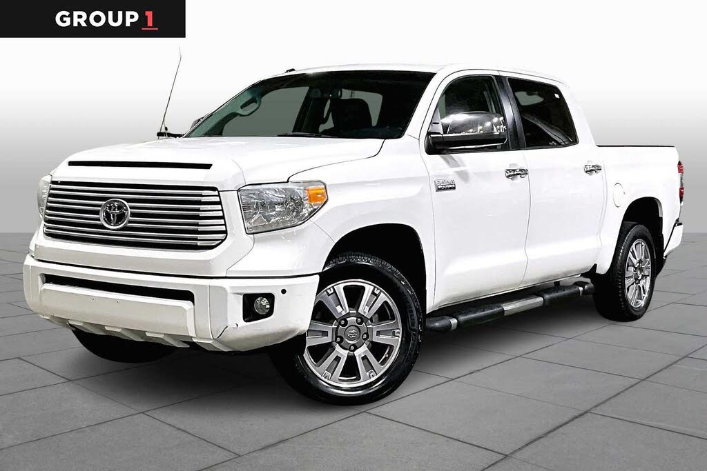2017 Toyota Tundra Platinum CrewMax 5.7L 4WD