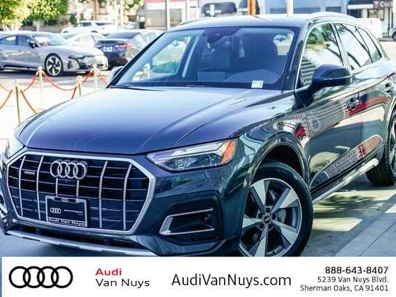 2022 Audi Q5 quattro Premium Plus 40 TFSI