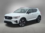 Volvo XC40 B5 Plus Dark Theme AWD