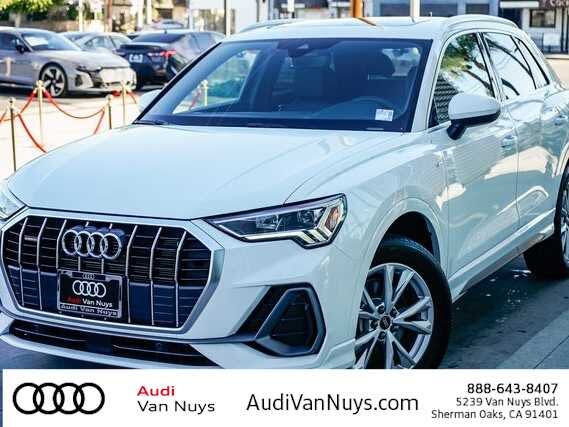 2024 Audi Q3 quattro Premium S Line 45 TFSI