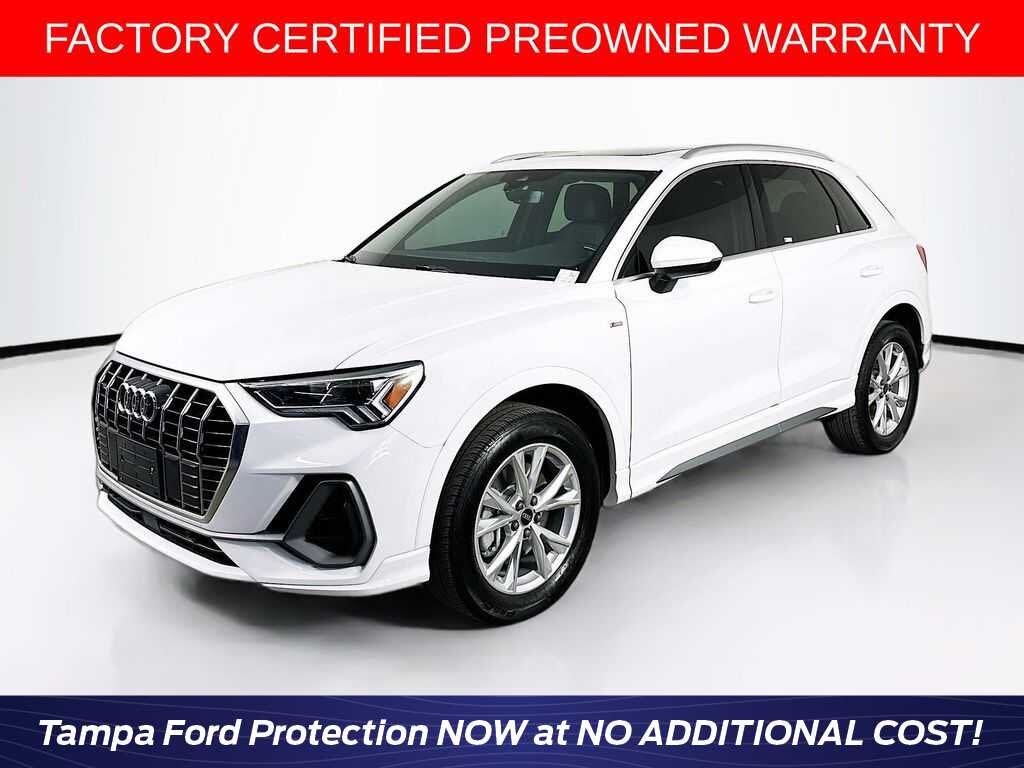 2024 Audi Q3 quattro Premium S Line 45 TFSI