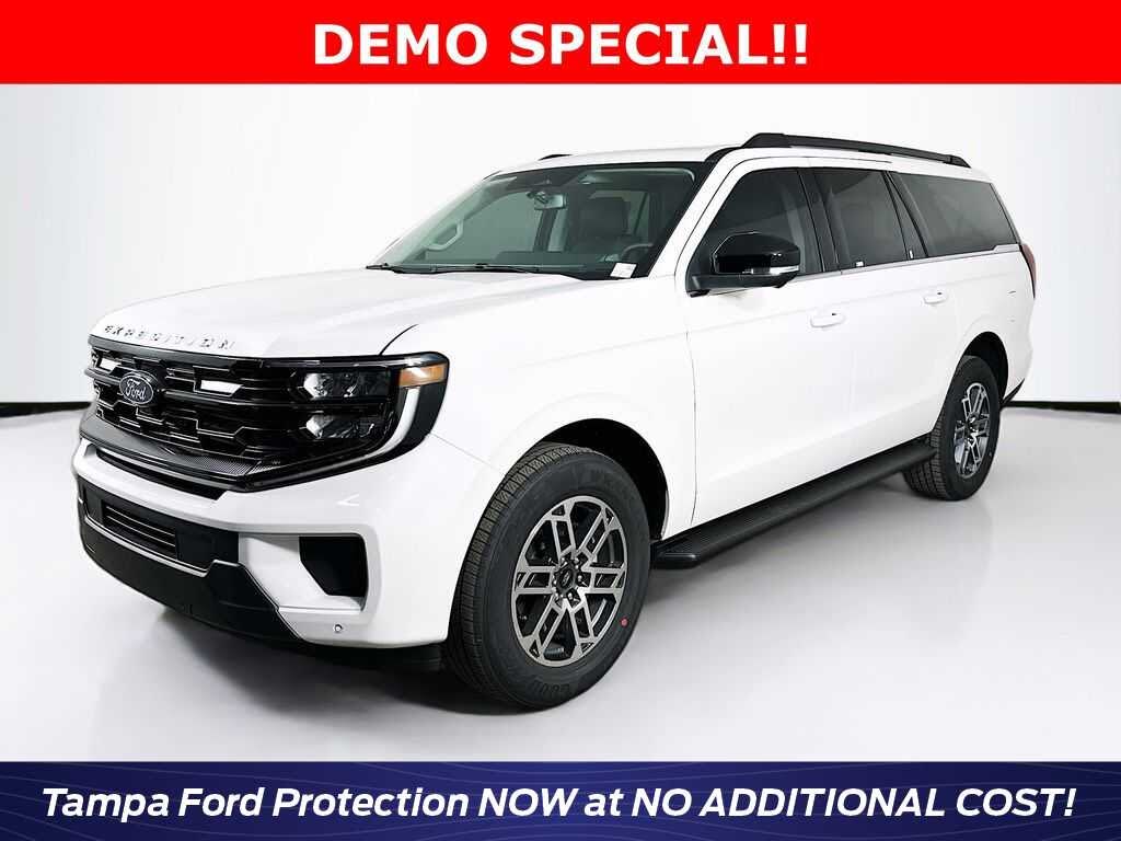 2025 Ford Expedition MAX Active RWD