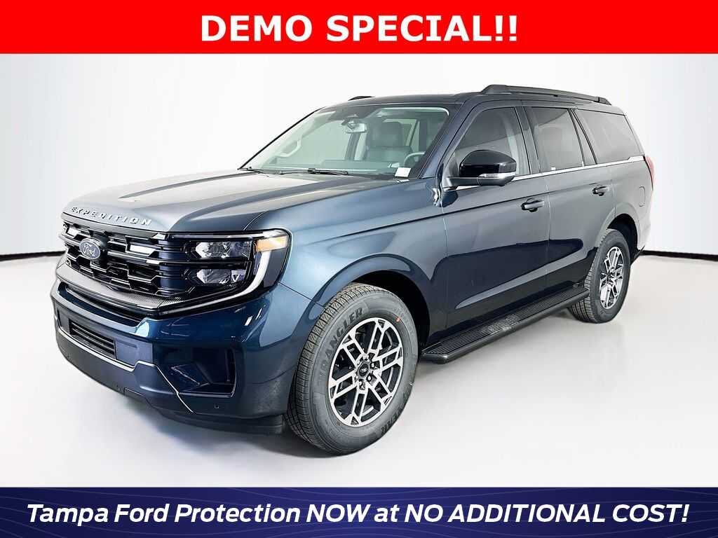 2025 Ford Expedition Active RWD