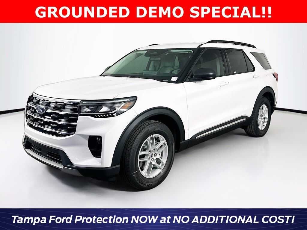 2025 Ford Explorer Active RWD
